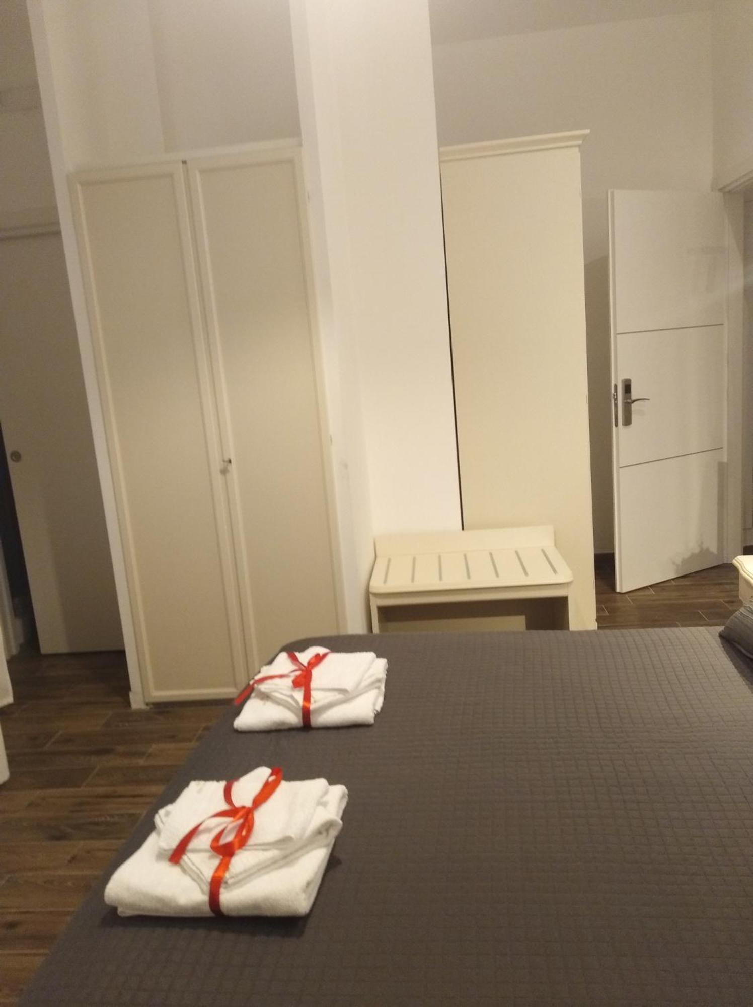 Domus Al Corso Con Servizio B&B Canosa di Puglia Buitenkant foto
