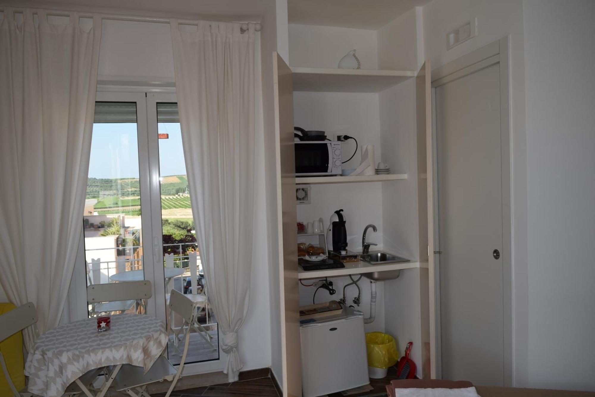 Domus Al Corso Con Servizio B&B Canosa di Puglia Buitenkant foto