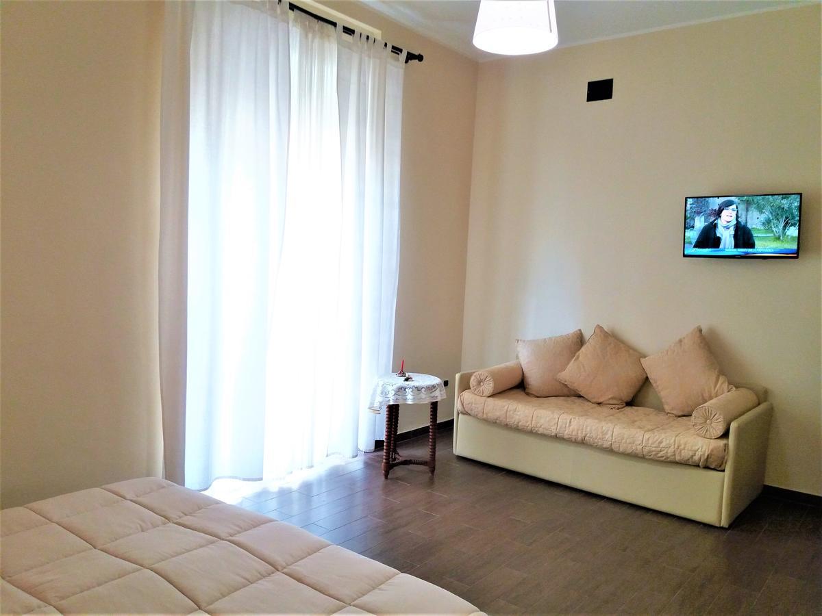 Domus Al Corso Con Servizio B&B Canosa di Puglia Buitenkant foto