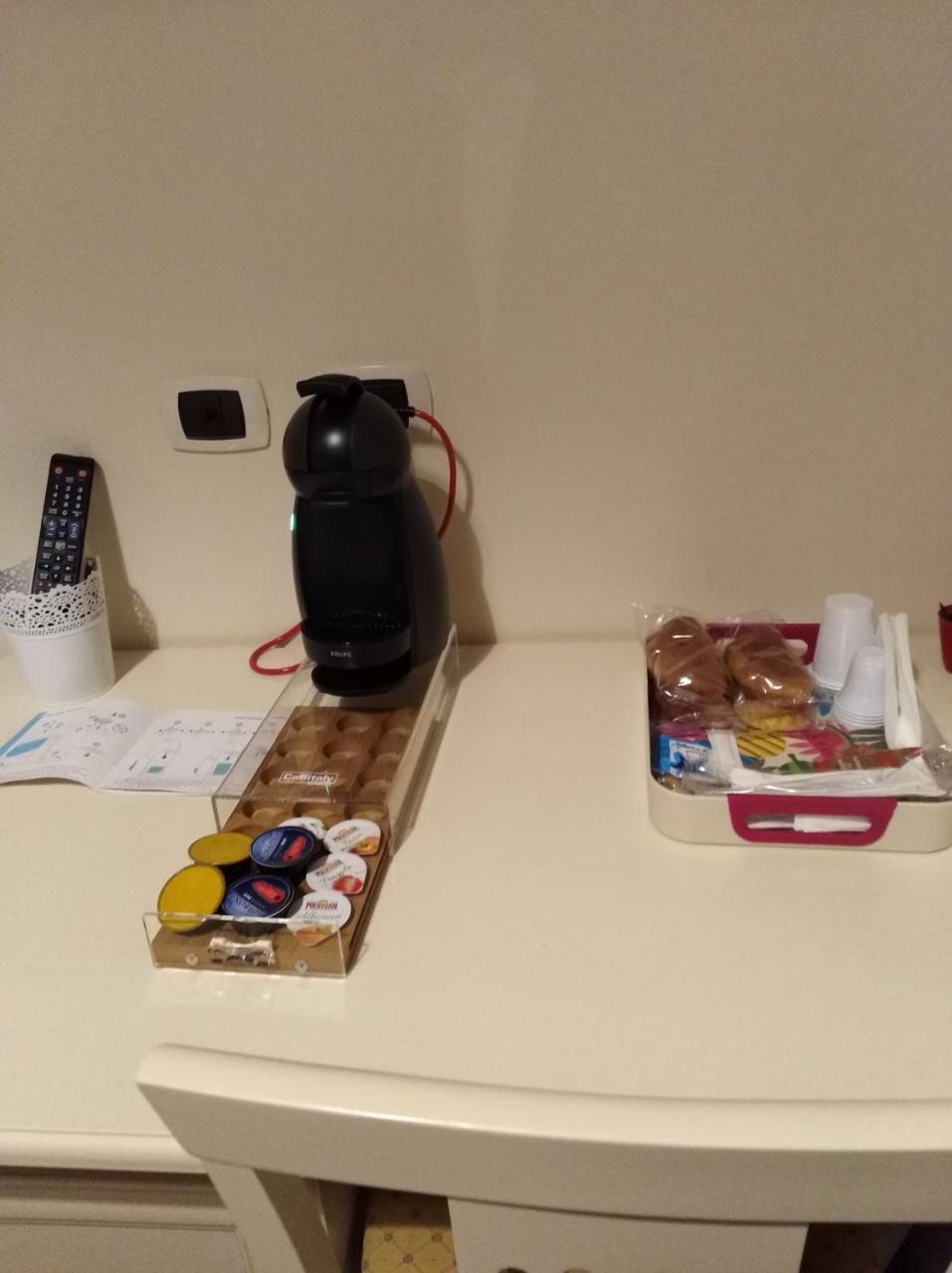 Domus Al Corso Con Servizio B&B Canosa di Puglia Buitenkant foto