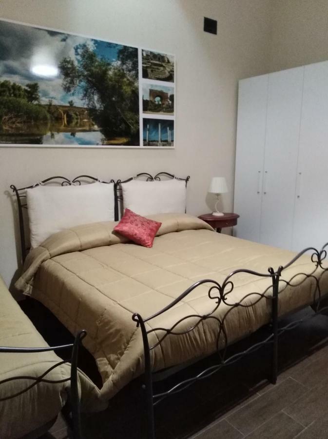 Domus Al Corso Con Servizio B&B Canosa di Puglia Buitenkant foto